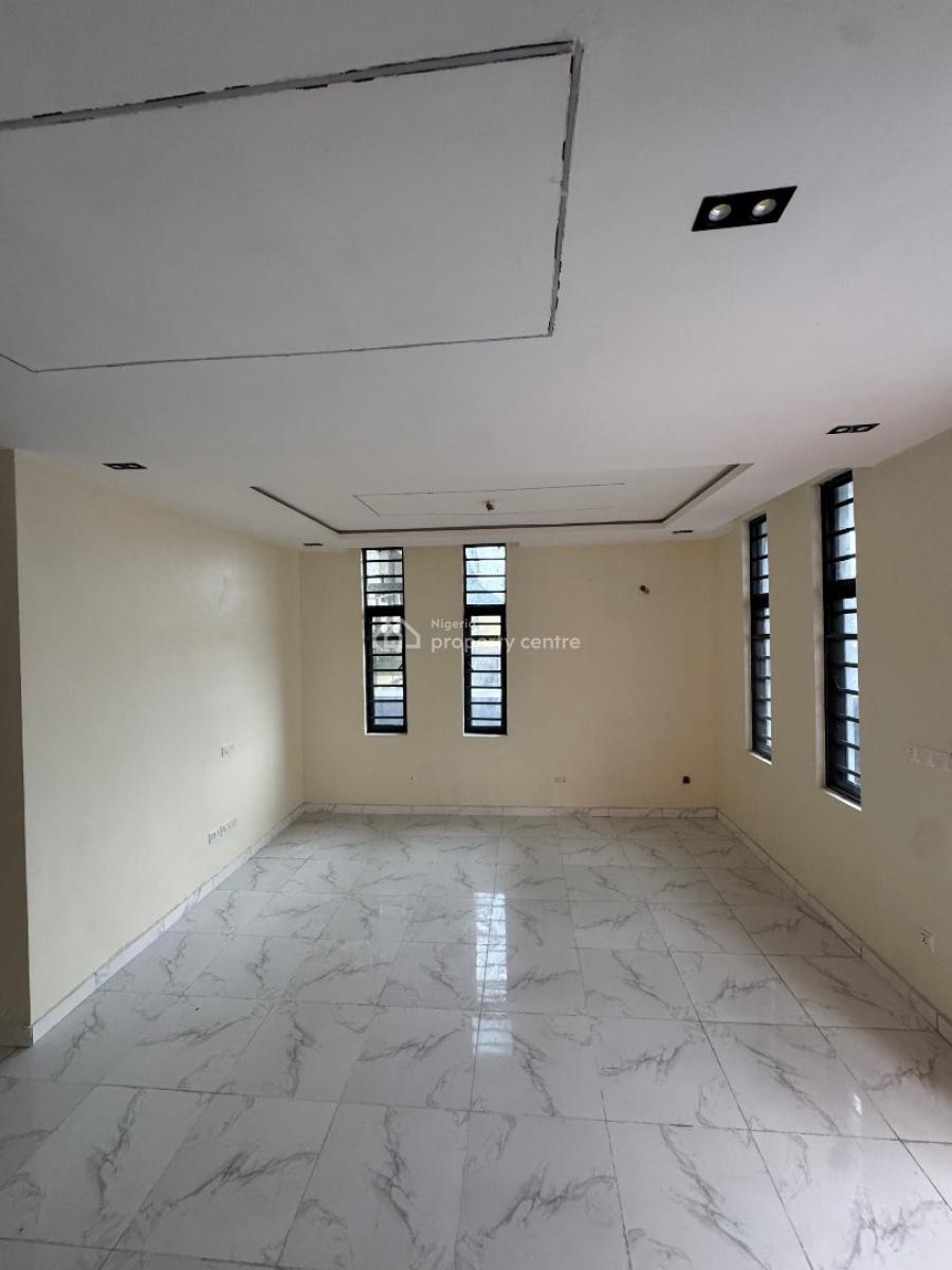 4 Bedroom  Semi-detached Duplex, Ologolo, Lekki, Lagos, Semi-detached Duplex for Sale