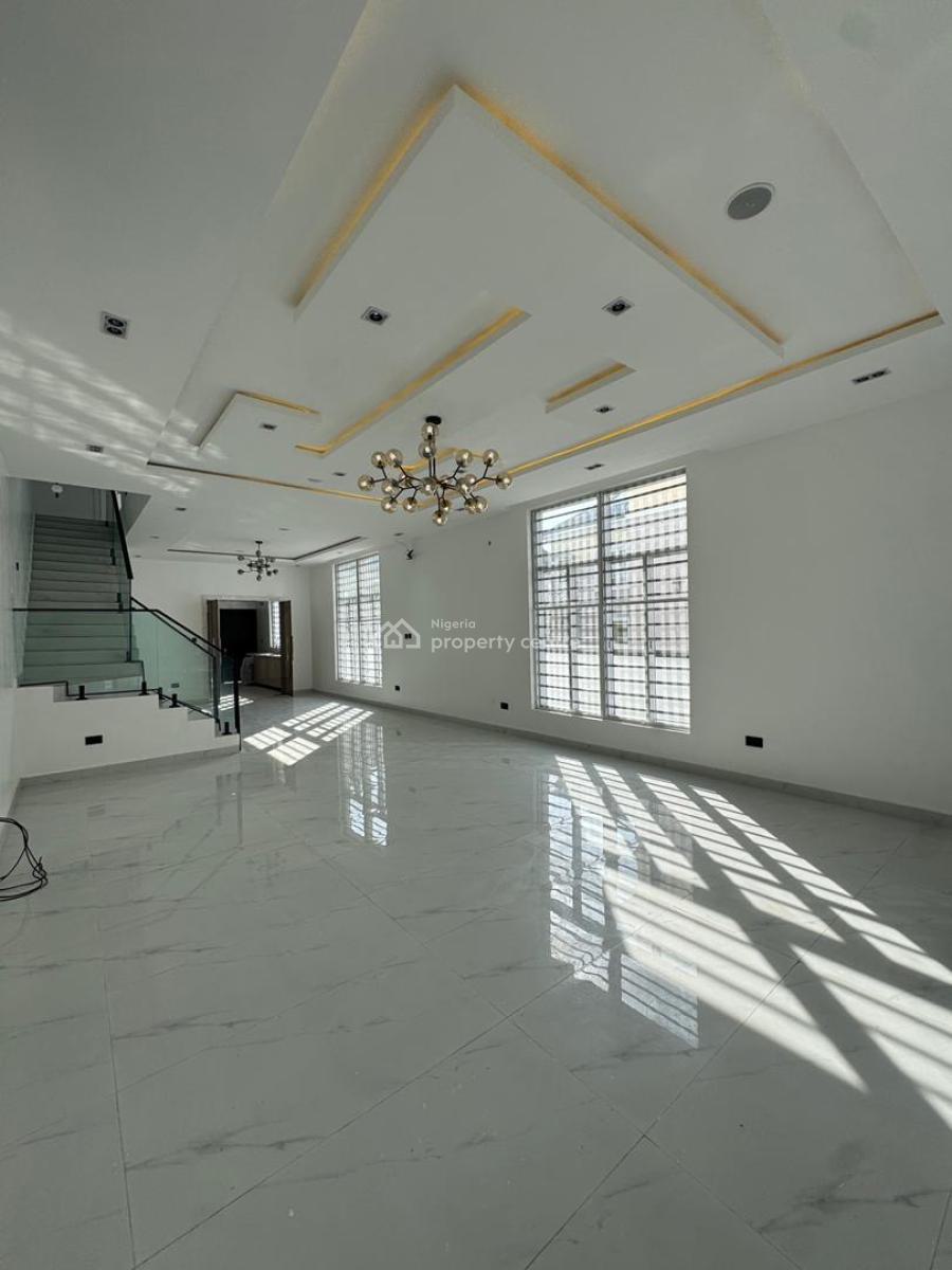 Luxurious 5 Beds Duplex with a Pool, Lekki County, Lekki, Lagos, Detached Duplex for Sale
