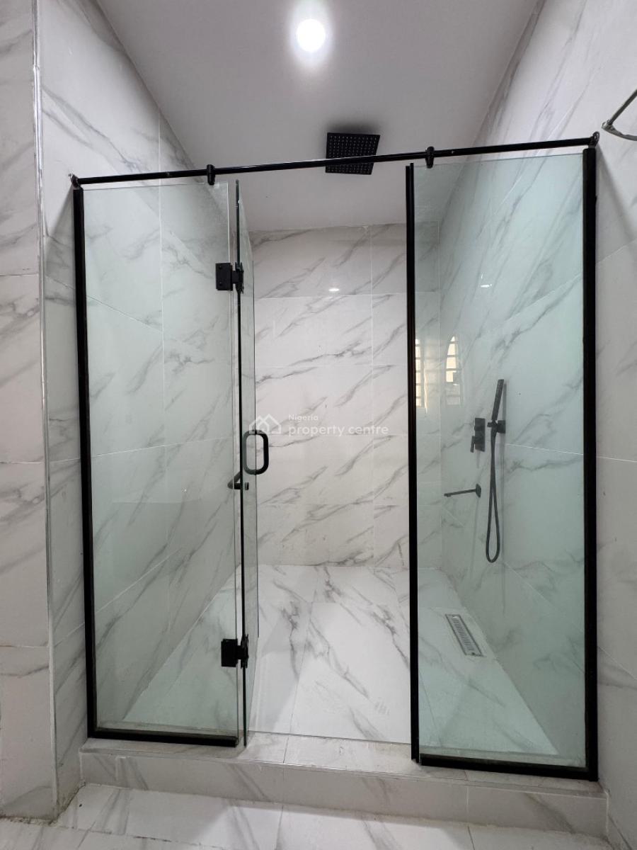 Luxurious 5 Beds Duplex with a Pool, Lekki County, Lekki, Lagos, Detached Duplex for Sale