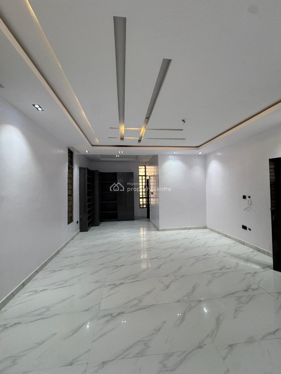 Luxurious 5 Beds Duplex with a Pool, Lekki County, Lekki, Lagos, Detached Duplex for Sale
