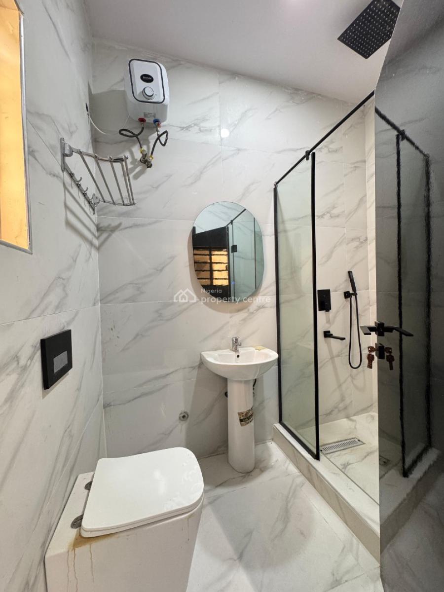 Luxurious 5 Beds Duplex with a Pool, Lekki County, Lekki, Lagos, Detached Duplex for Sale