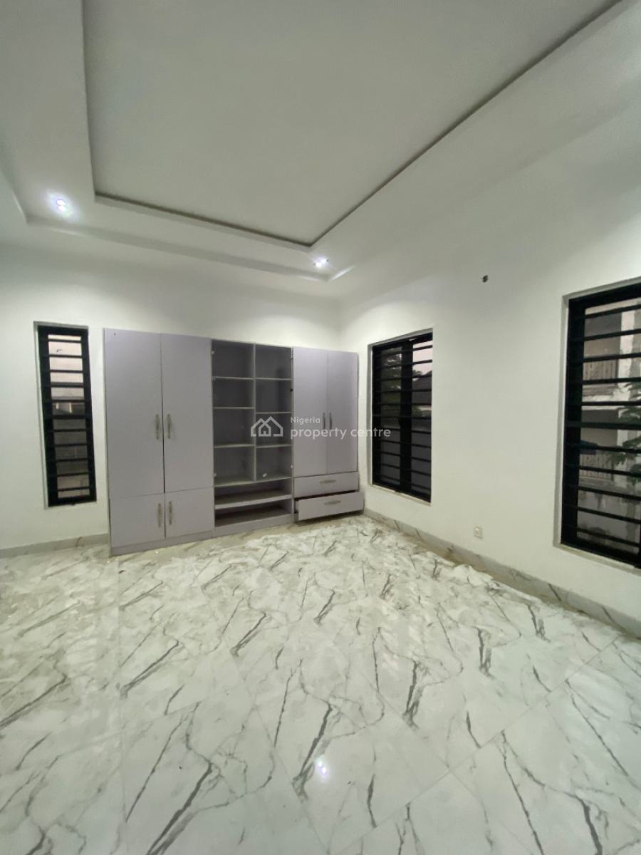 3 Bedroom Duplex, Ogidan Close to Blenco Skymall Lane, Ajah, Lagos, Terraced Duplex for Rent