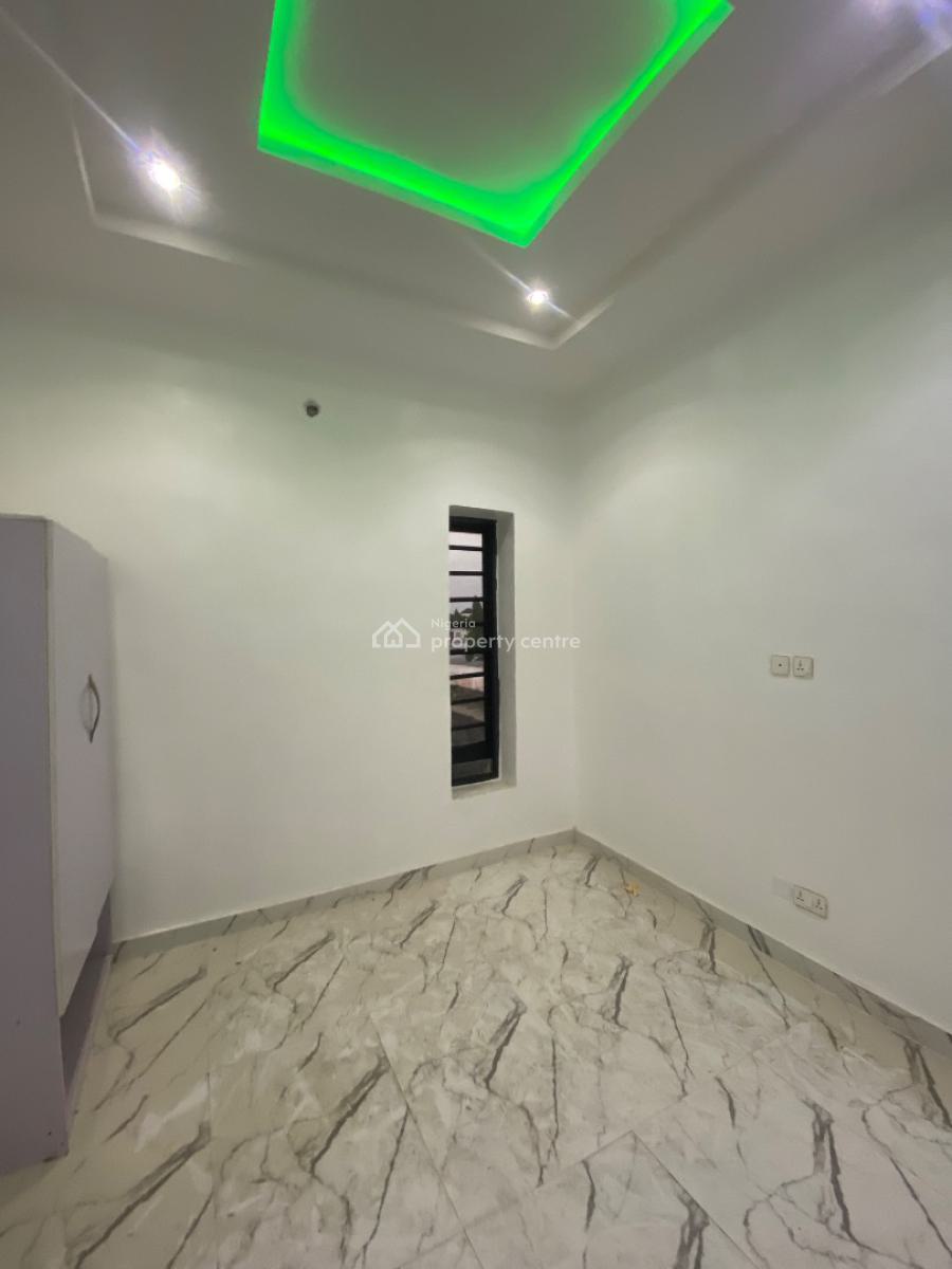 3 Bedroom Duplex, Ogidan Close to Blenco Skymall Lane, Ajah, Lagos, Terraced Duplex for Rent