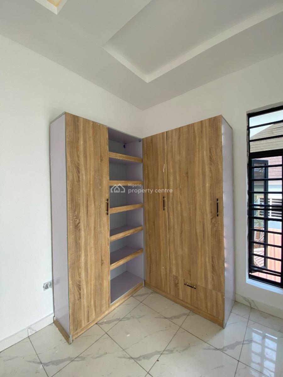 3 Bedroom Duplex, Crest Court Close to Abraham Adesanya, Ajah, Lagos, Terraced Duplex for Rent