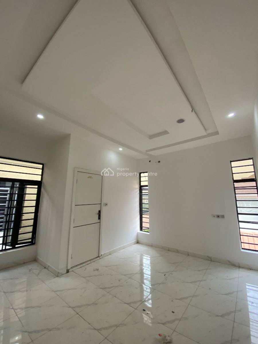 3 Bedroom Duplex, Crest Court Close to Abraham Adesanya, Ajah, Lagos, Terraced Duplex for Rent