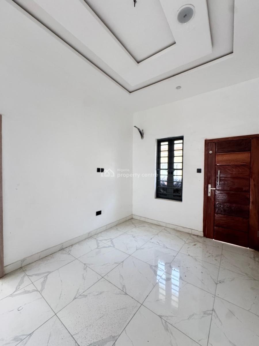 Stunning  5 Bedroom  Detached Duplex with a Bq, Ologolo, Lekki, Lagos, Detached Duplex for Sale