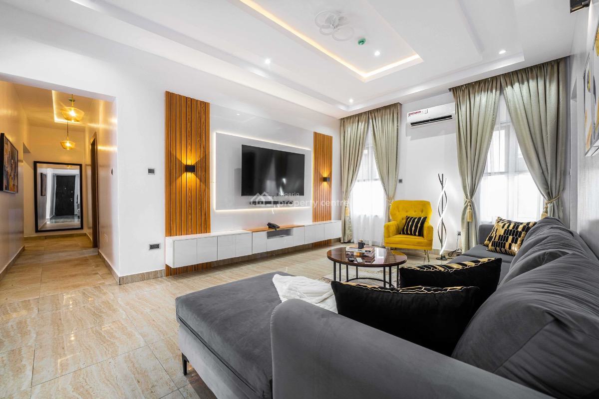 Experience Ultimate Comfort in Our Luxurious 3-bedroom Apartment, Craf, Lekki Phase 1, Lekki, Lagos, Flat / Apartment Short Let