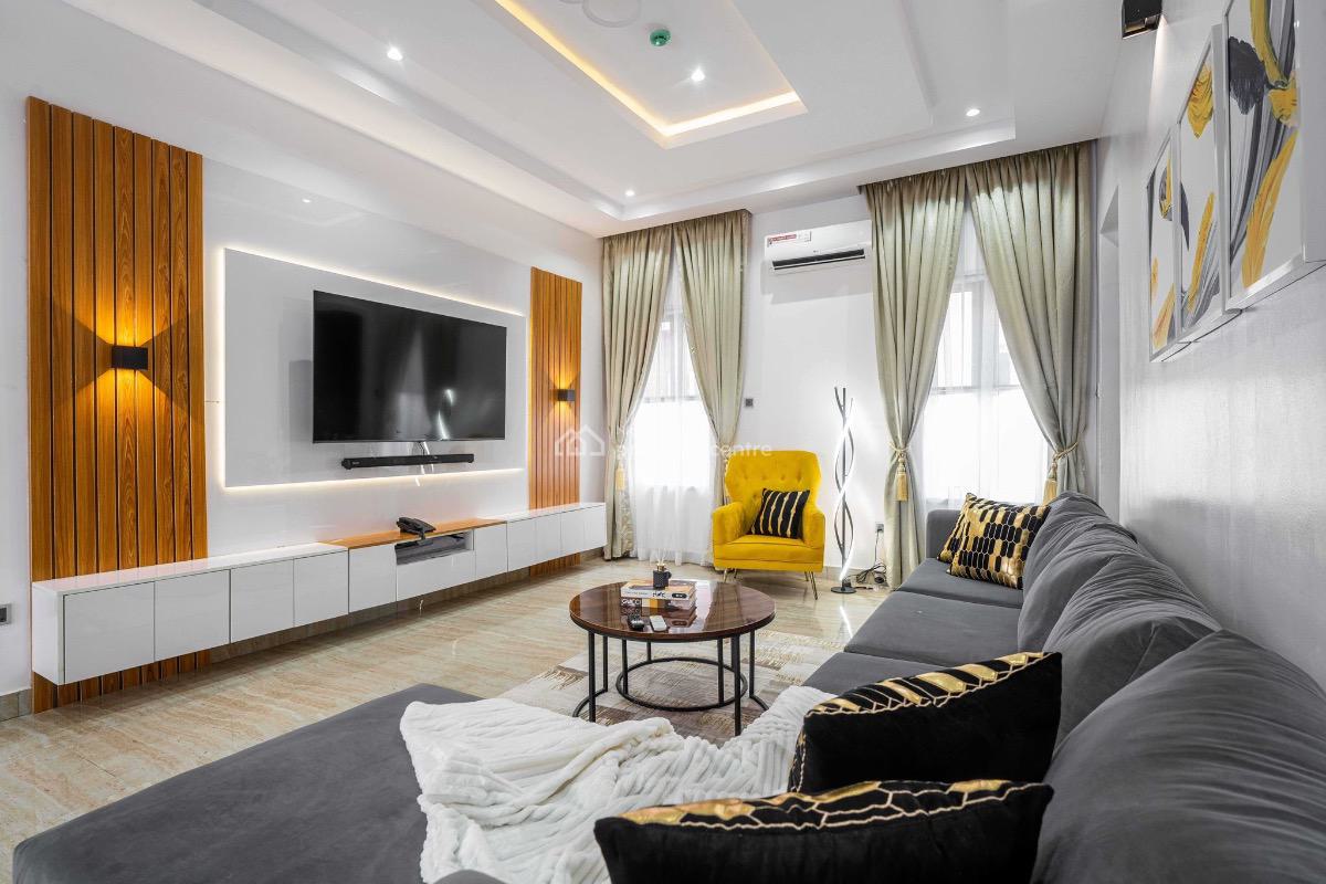 Experience Ultimate Comfort in Our Luxurious 3-bedroom Apartment, Craf, Lekki Phase 1, Lekki, Lagos, Flat / Apartment Short Let