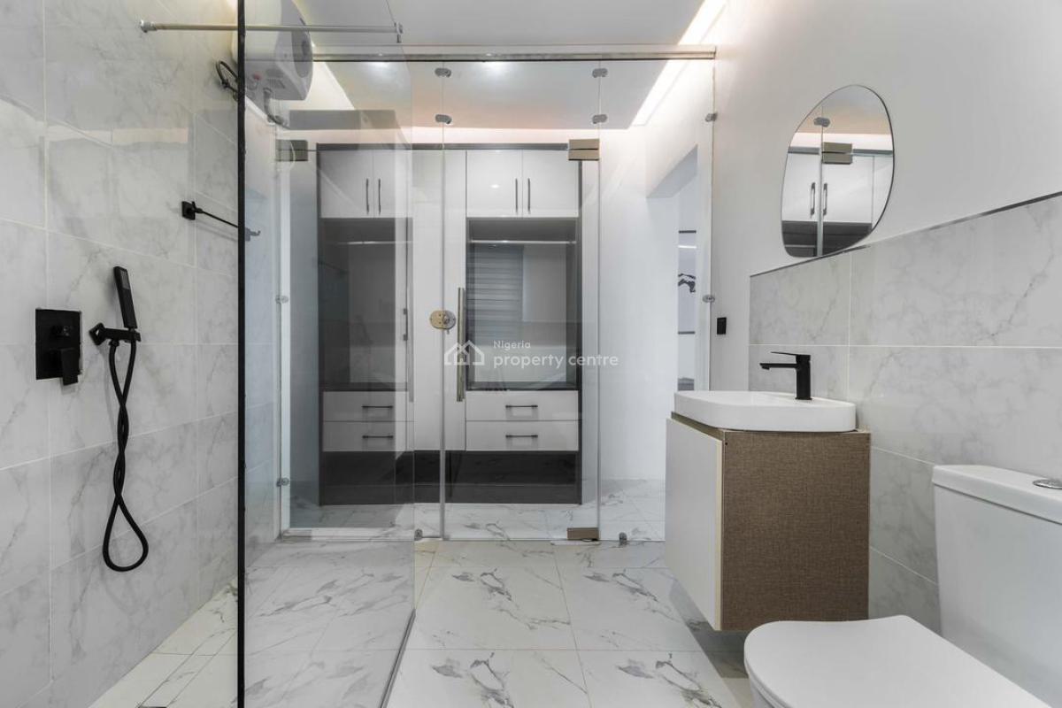 3 Bedroom  Serene and Secured Environment  Smart Tvs with Netflix, Victoria Island (vi), Lagos, Flat / Apartment Short Let