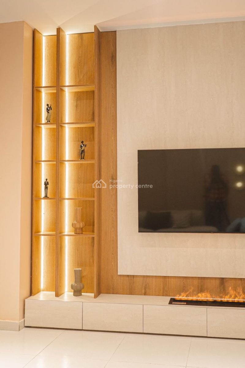 Brand New 3 Beds Luxe with Swimming Pool Excellent Services and Se, Lekki Phase 1, Lekki, Lagos, Flat / Apartment Short Let