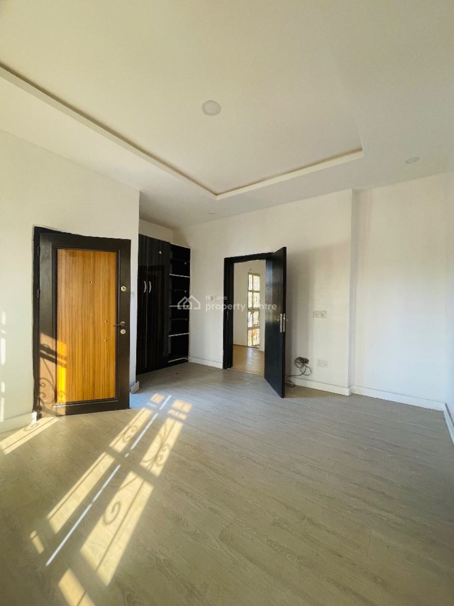 Luxury 4 Bedroom Self Compound Duplex with Bq, Chevron Drive, Lekki, Lagos, Semi-detached Duplex for Rent