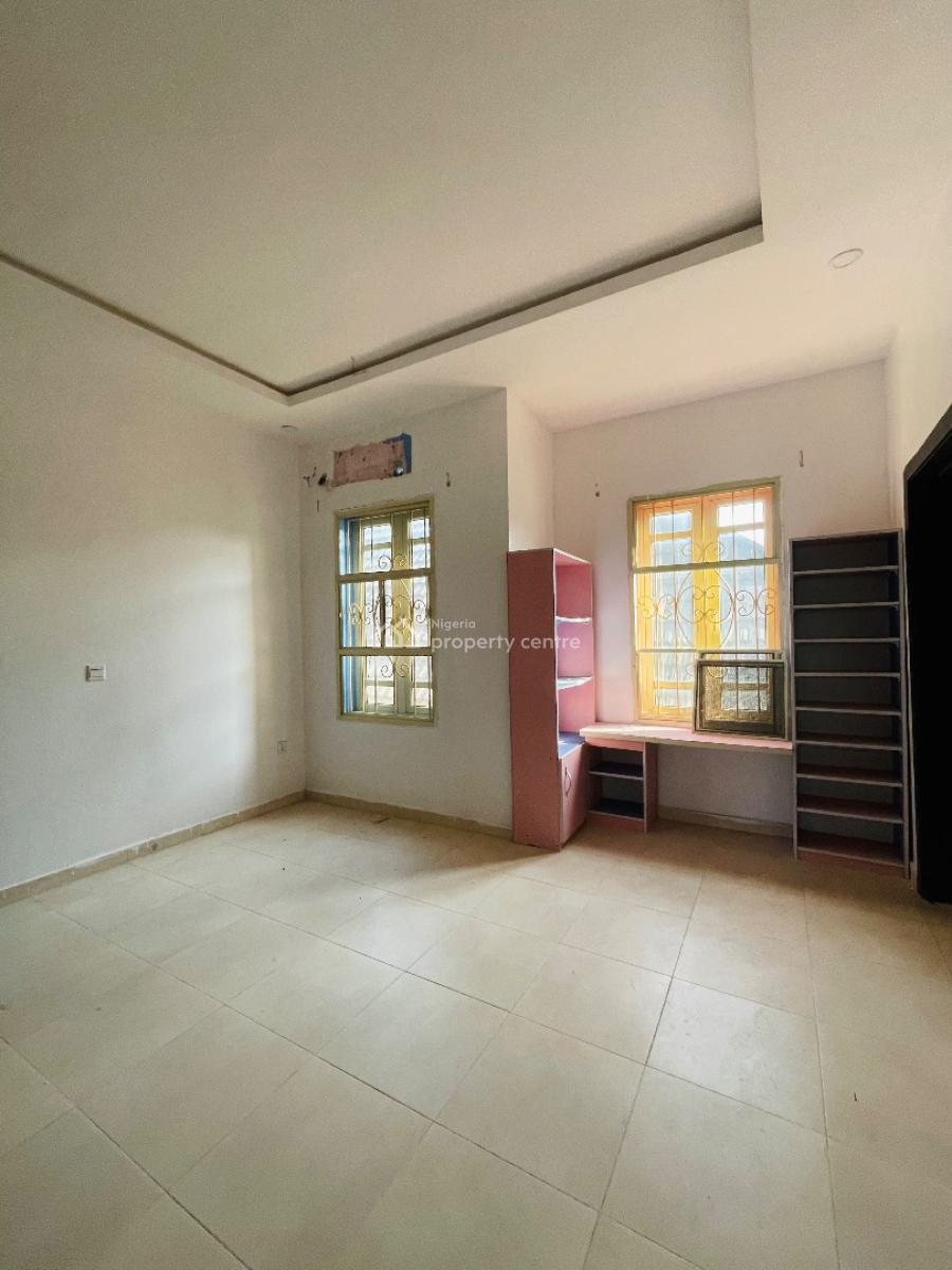 Luxury 4 Bedroom Self Compound Duplex with Bq, Chevron Drive, Lekki, Lagos, Semi-detached Duplex for Rent