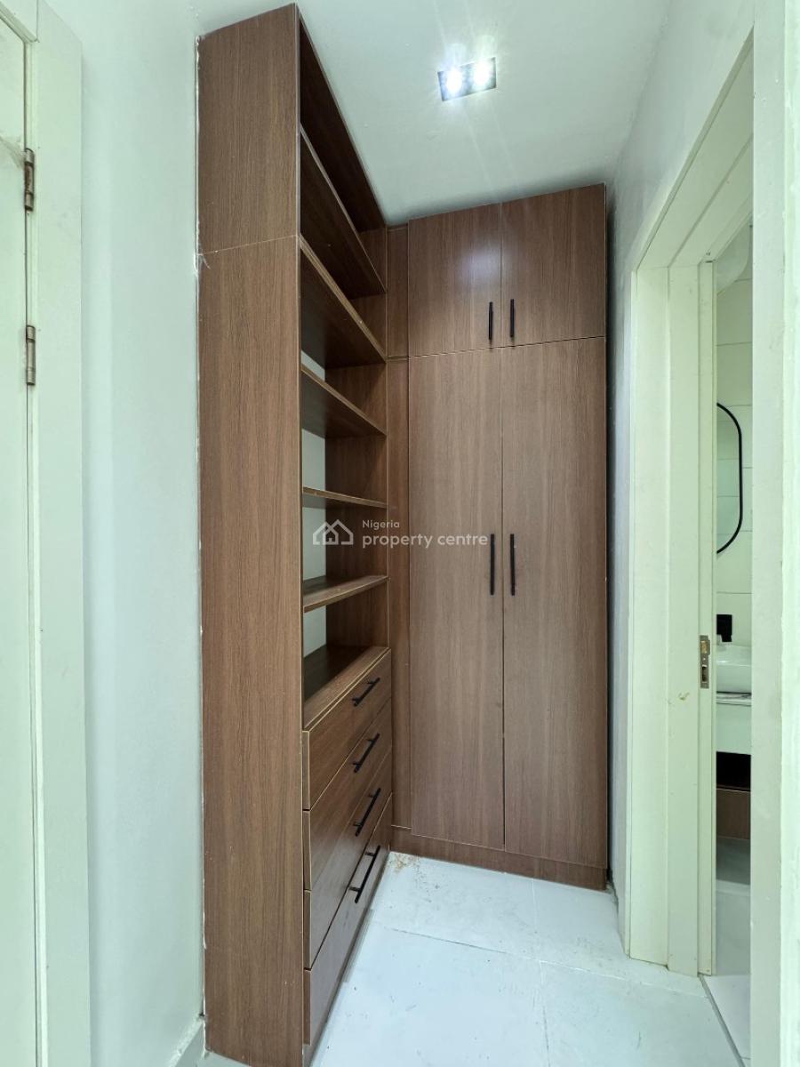 Fully Serviced 2 Bedroom Apartments, Ologolo, Lekki, Lagos, Flat / Apartment for Sale