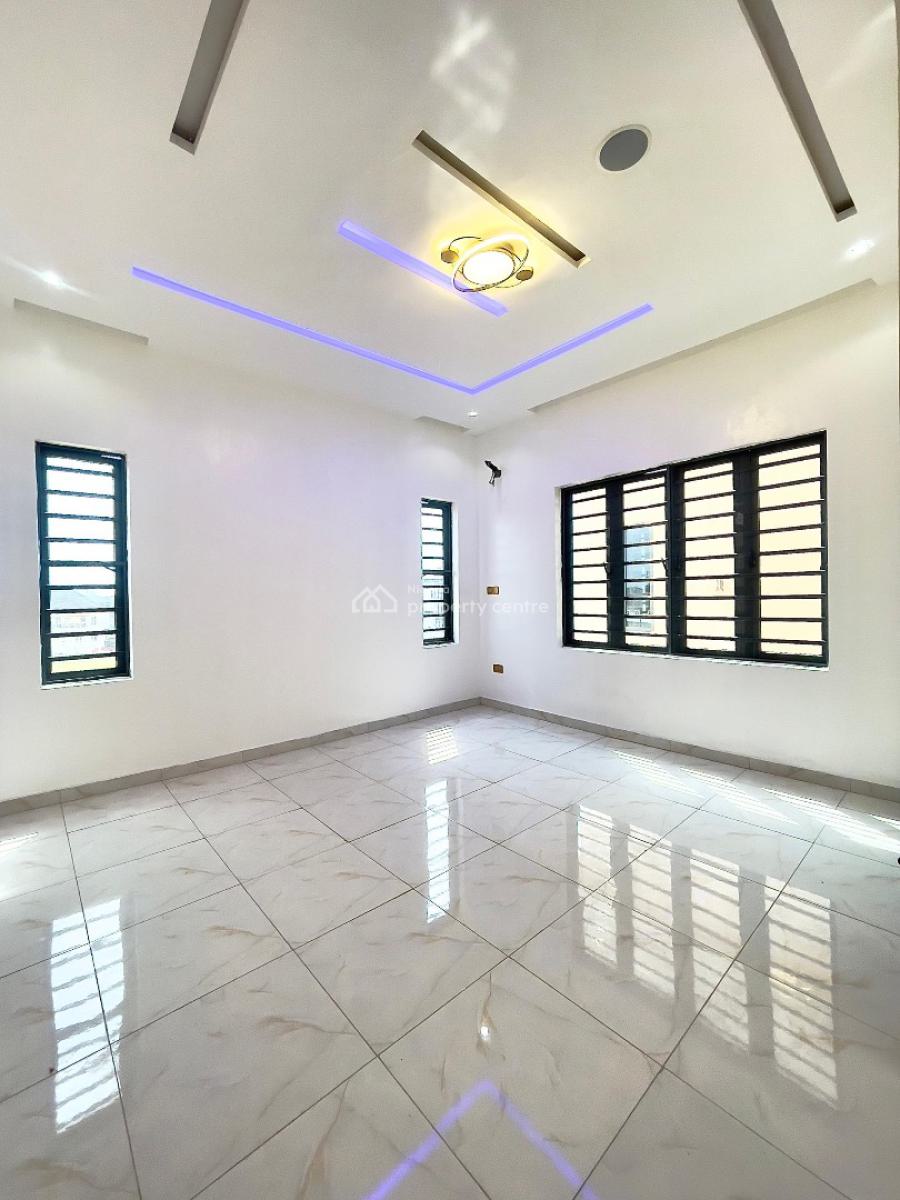 Beautiful 2 Bedroom Apartment, Lekki Lagos, Agungi, Lekki, Lagos, Block of Flats for Sale