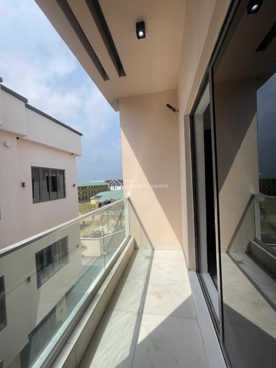 Beautiful 2 Bedroom Apartment, Lekki Lagos, Agungi, Lekki, Lagos, Block of Flats for Sale