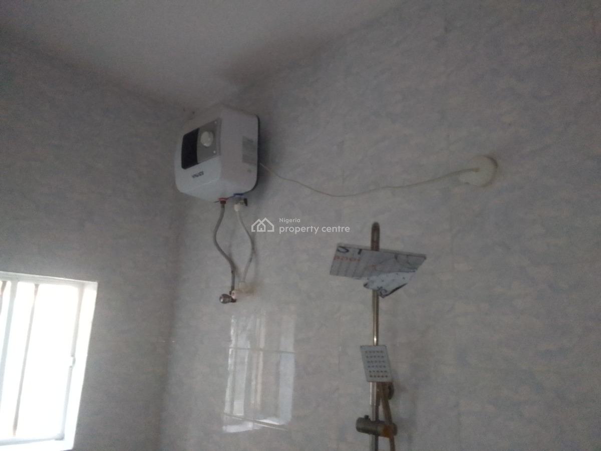 Spacious Luxury 3 Bedroom Flat with Excellent Features, Deeper Life Rd, Ogombo, Ajah, Lagos, Flat / Apartment for Rent