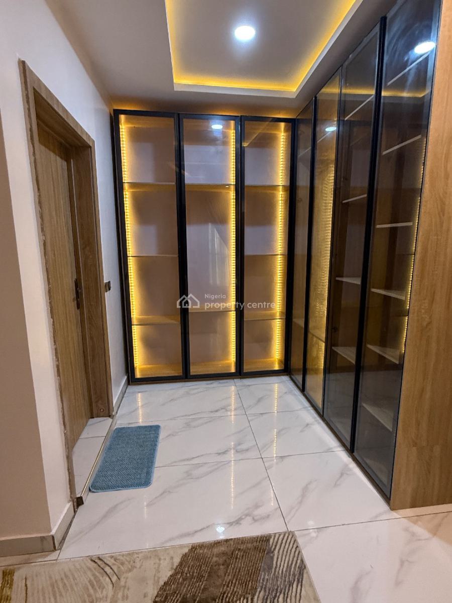 4 Bedroom with Snooker and Ps5, Abraham Adesanya , Ajah, Ajah, Lagos, Semi-detached Duplex Short Let