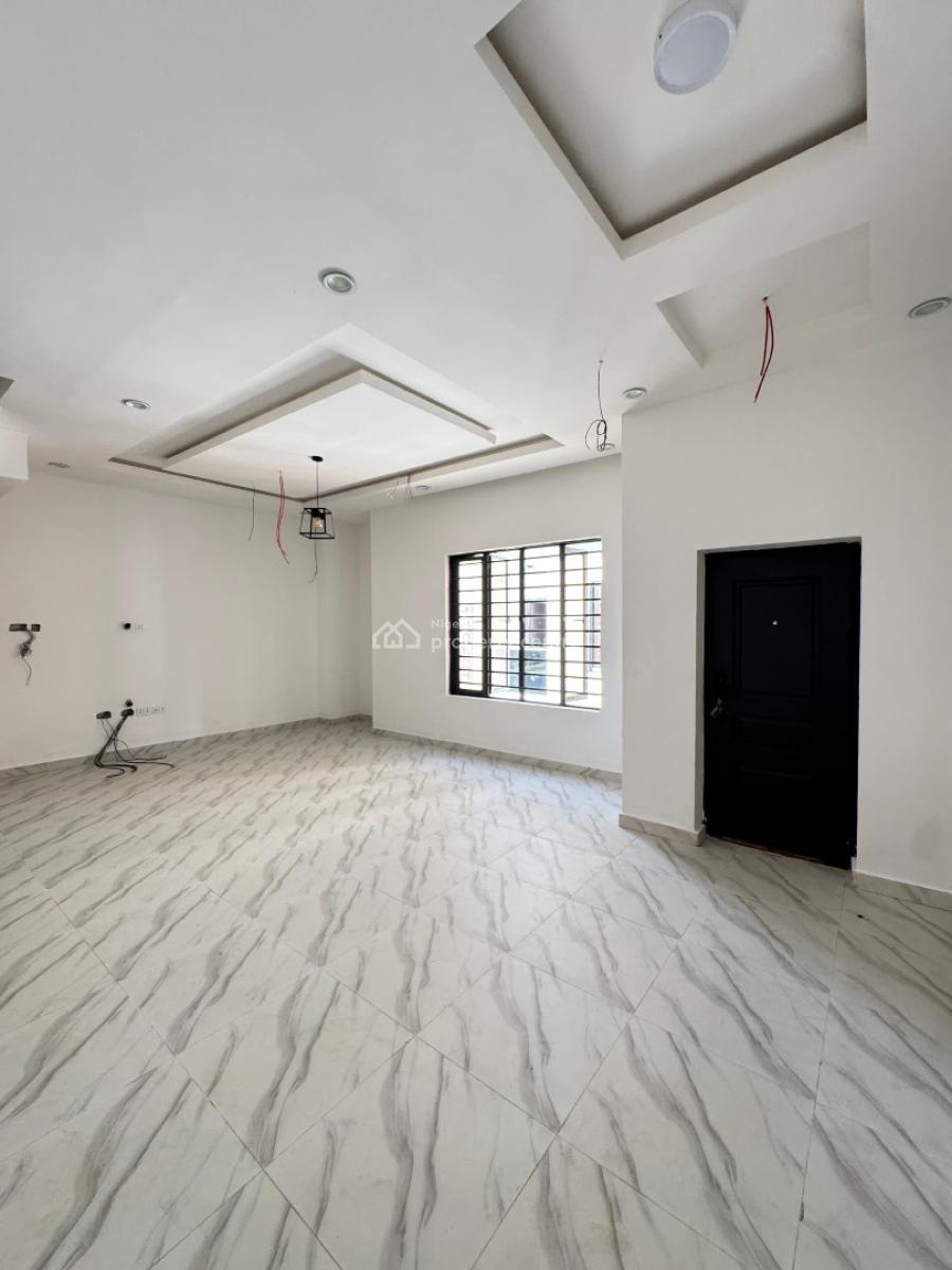 Fully Serviced 4 Bedroom Terrace  Duplex with Bq, Ologolo, Lekki, Lagos, Terraced Duplex for Sale