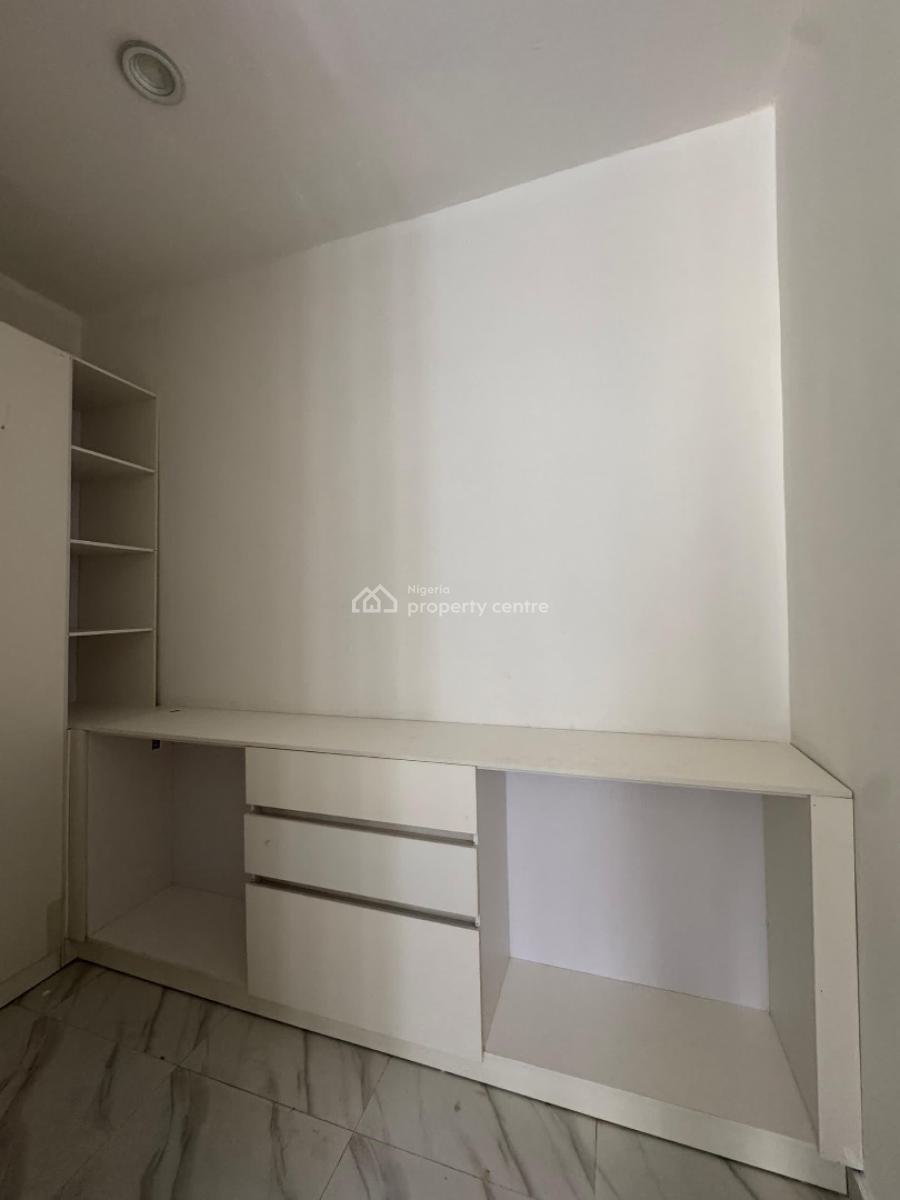 Fully Serviced 4 Bedroom Terrace  Duplex with Bq, Ologolo, Lekki, Lagos, Terraced Duplex for Sale