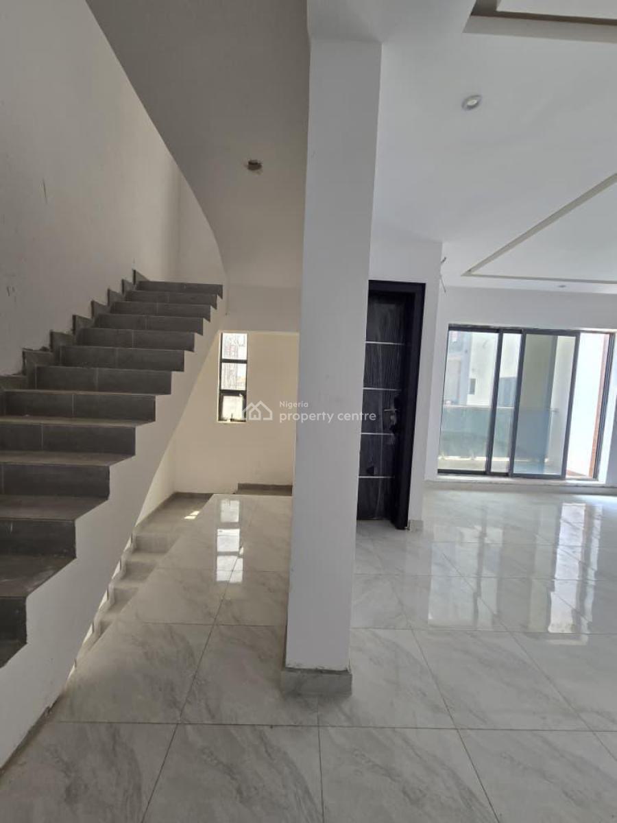 Stylish 4-bedroom Terrace Duplex with Modern Fittings, Ologolo, Lekki, Lagos, Terraced Duplex for Sale