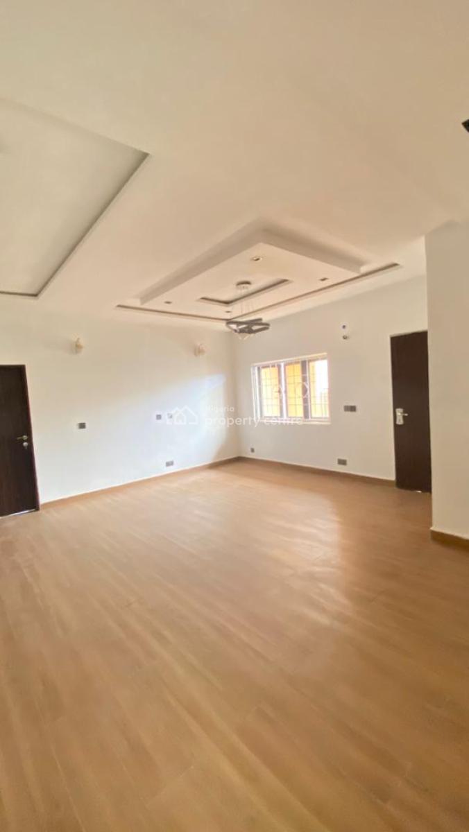 Lifecamp   4bed  Semi-detached  N220million, Life Camp, Abuja, Terraced Duplex for Sale