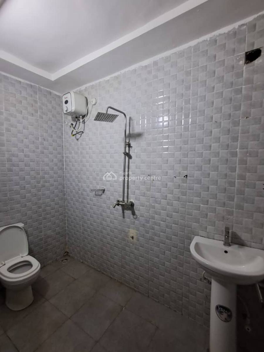 3 Bedroom Flat, Gra Phase 2, Magodo, Lagos, Flat / Apartment for Rent