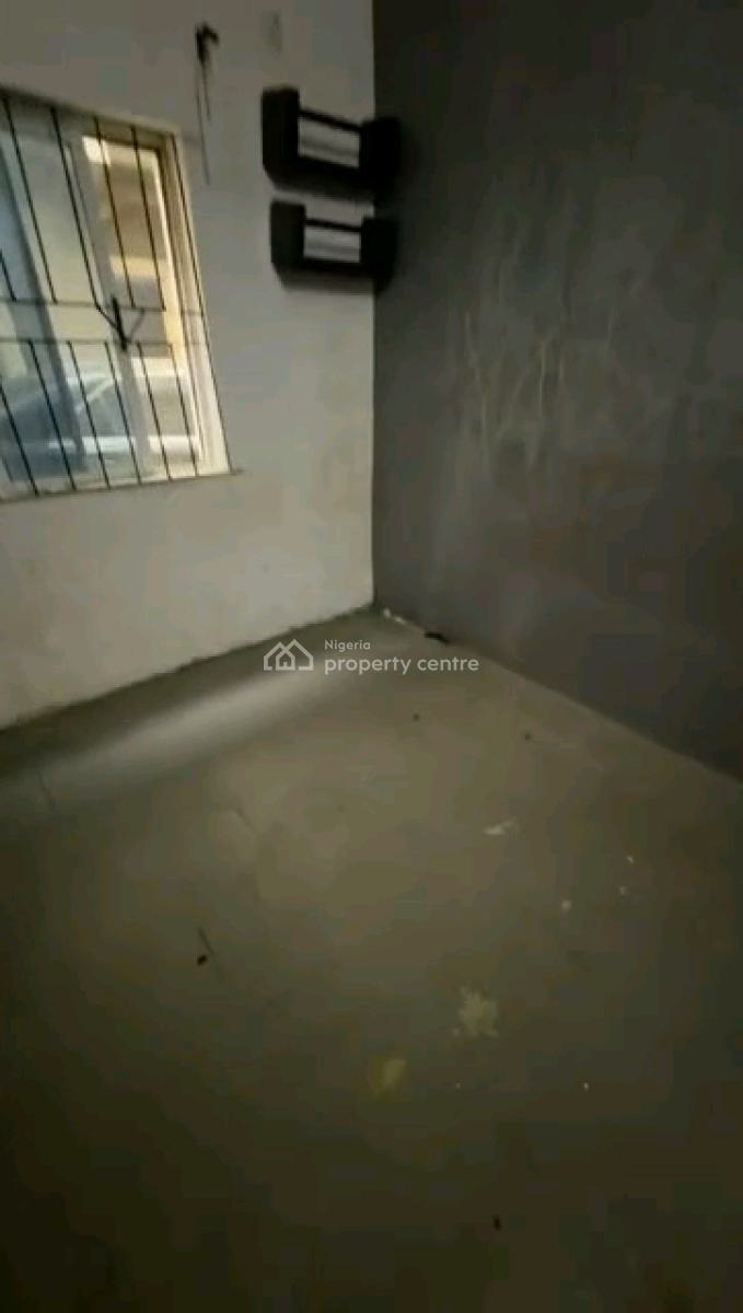a Very Decent, Standard and Nice Neatly Used, Spacious Mini Flat, Fola Agoro, Yaba, Lagos, Mini Flat (room and Parlour) for Rent