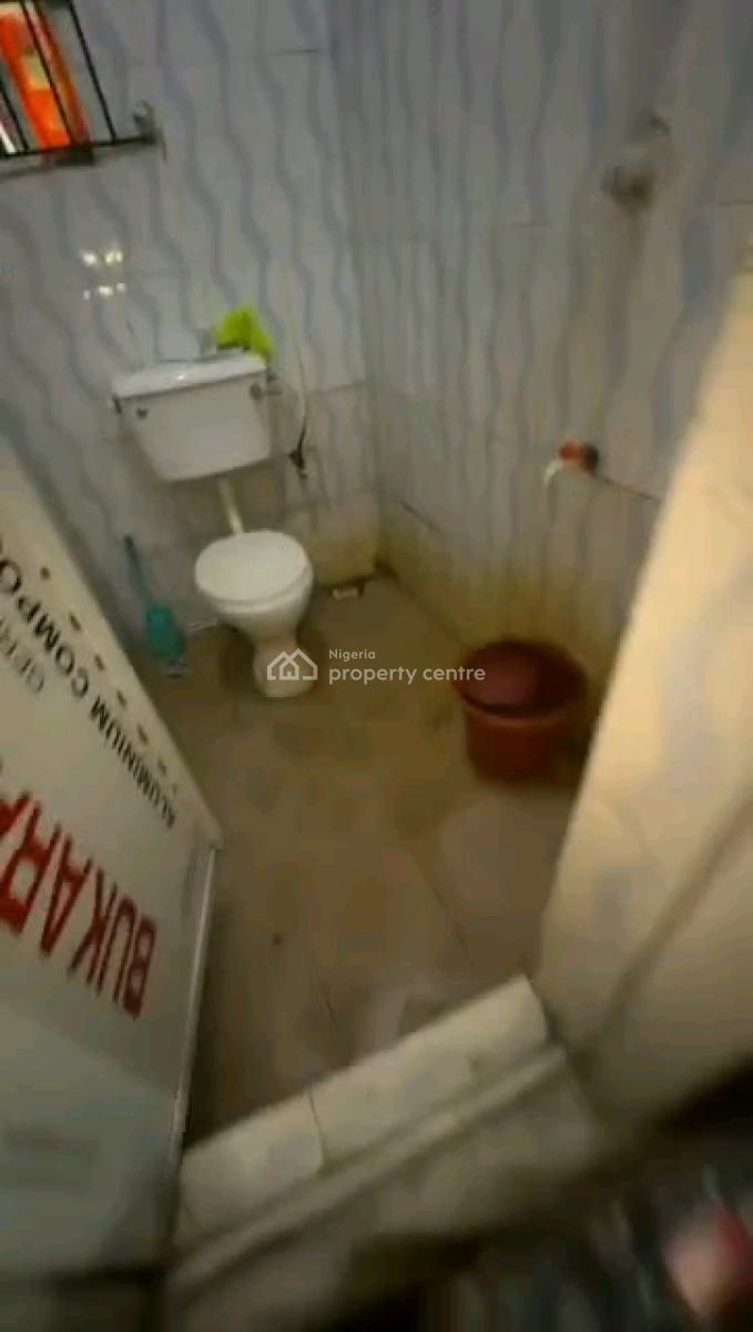 a Very Decent, Standard and Nice Neatly Used, Spacious Mini Flat, Fola Agoro, Yaba, Lagos, Mini Flat (room and Parlour) for Rent