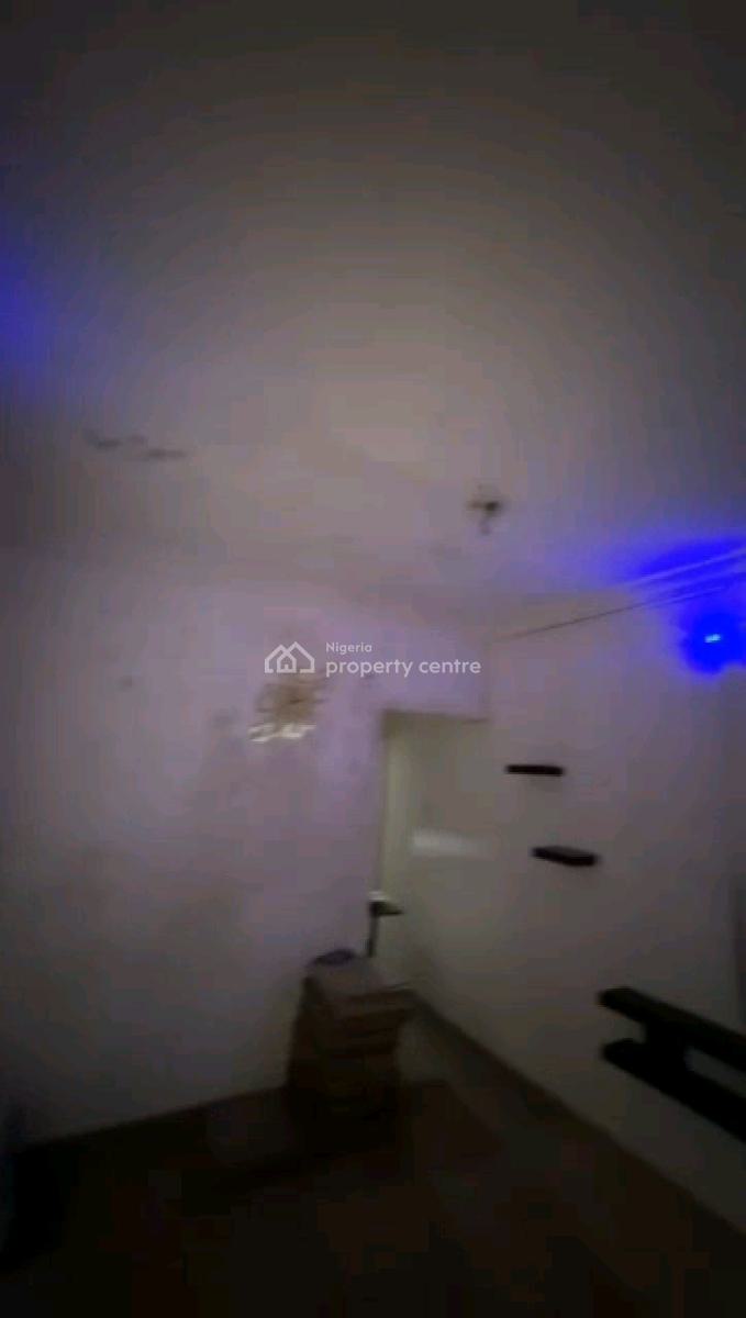 a Very Decent, Standard and Nice Neatly Used, Spacious Mini Flat, Fola Agoro, Yaba, Lagos, Mini Flat (room and Parlour) for Rent