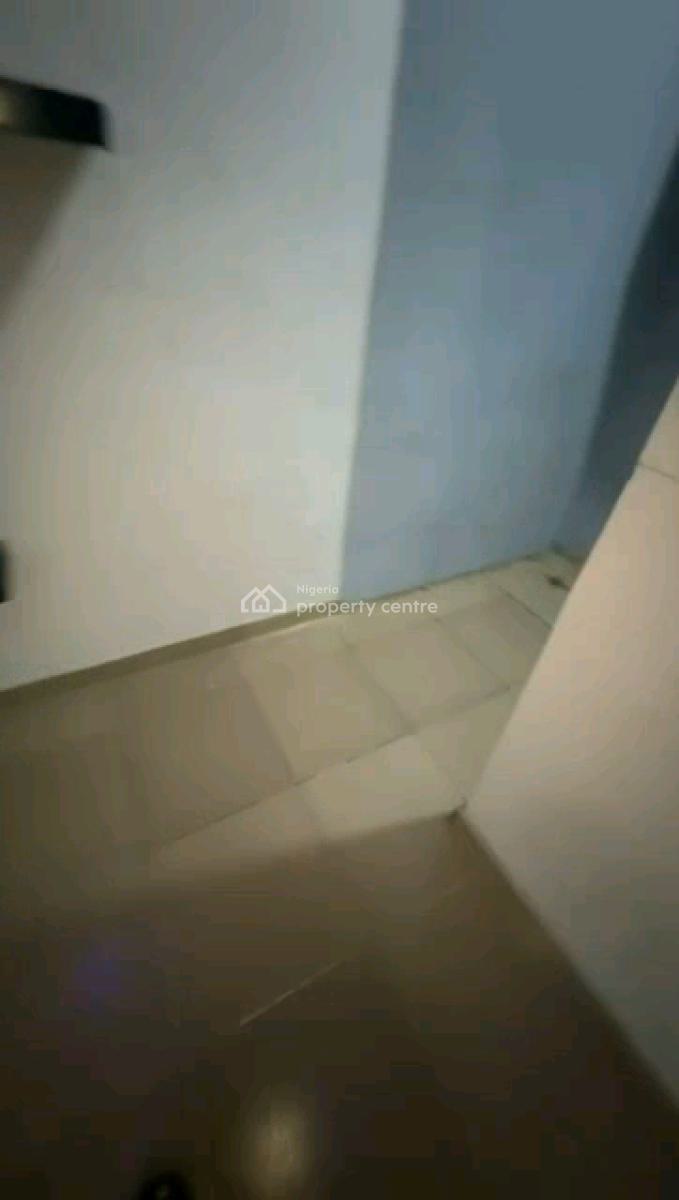 a Very Decent, Standard and Nice Neatly Used, Spacious Mini Flat, Fola Agoro, Yaba, Lagos, Mini Flat (room and Parlour) for Rent