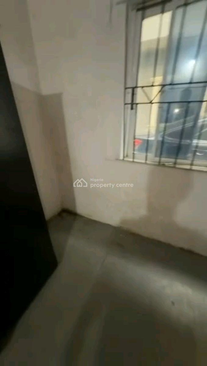 a Very Decent, Standard and Nice Neatly Used, Spacious Miniflat, Fola Agoro, Yaba, Lagos, Mini Flat (room and Parlour) for Rent