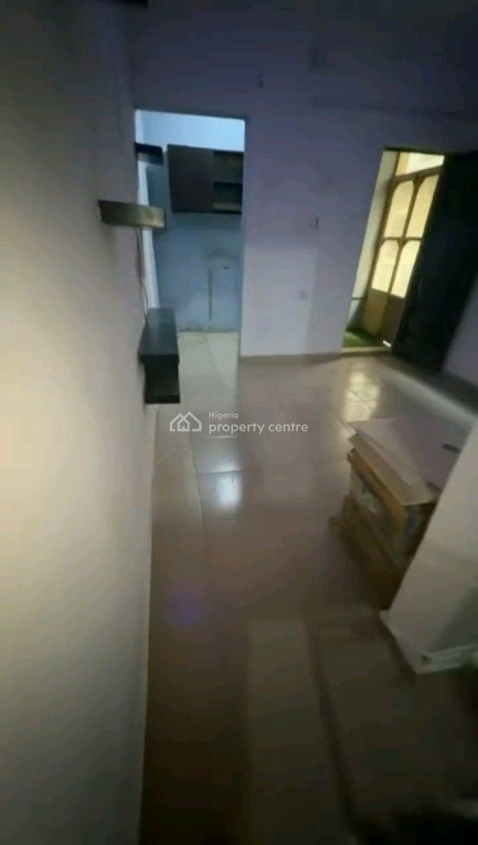 a Very Decent, Standard and Nice Neatly Used, Spacious Miniflat, Fola Agoro, Yaba, Lagos, Mini Flat (room and Parlour) for Rent