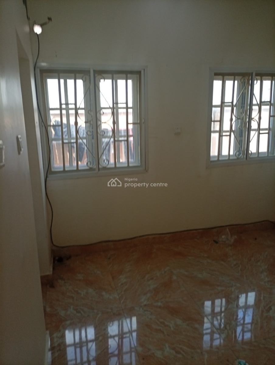 Spacious and Sharp 2 Semi Detached Bedroom Bungalow, Guzape District, Abuja, Semi-detached Bungalow for Rent