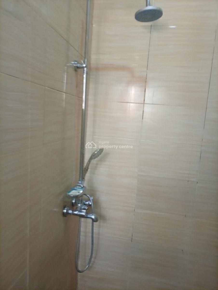 Spacious and Sharp 2 Semi Detached Bedroom Bungalow, Guzape District, Abuja, Semi-detached Bungalow for Rent