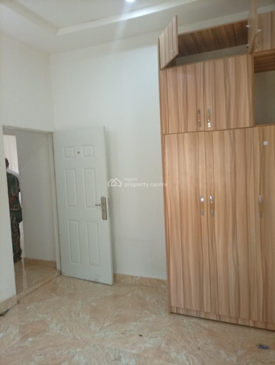 Spacious and Sharp 2 Semi Detached Bedroom Bungalow, Guzape District, Abuja, Semi-detached Bungalow for Rent