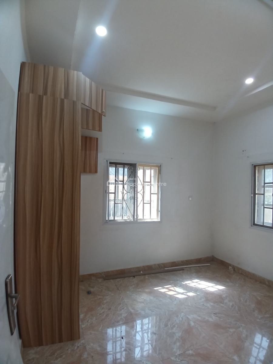 Well Renovated 2 Bedroom Bungalow, Guzape District Abuja Diplomatic Zone, Guzape District, Abuja, House for Rent