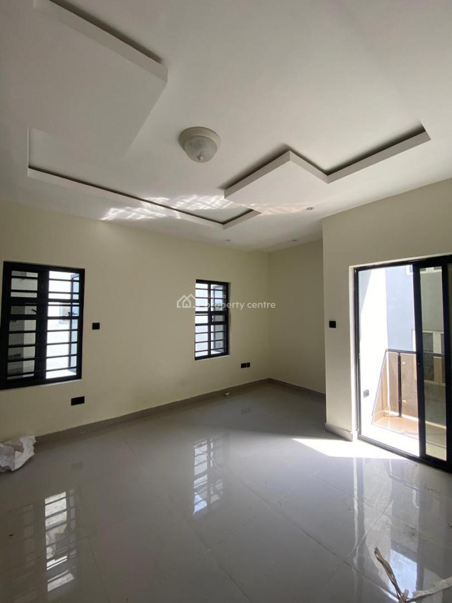 Well Designed 2 Bedroom Apartment with Swimming Pool, Ikate Elegushi, Lekki, Lagos, Flat / Apartment for Sale