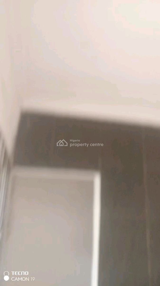 Spacious Room Self Contained, Off Shobande Street, Akoka, Yaba, Lagos, Self Contain (single Rooms) for Rent