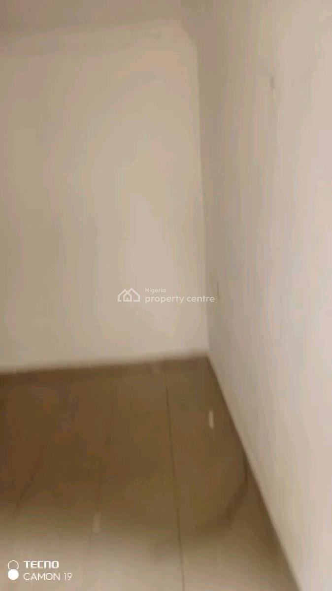 Spacious Room Self Contained, Off Shobande Street, Akoka, Yaba, Lagos, Self Contain (single Rooms) for Rent