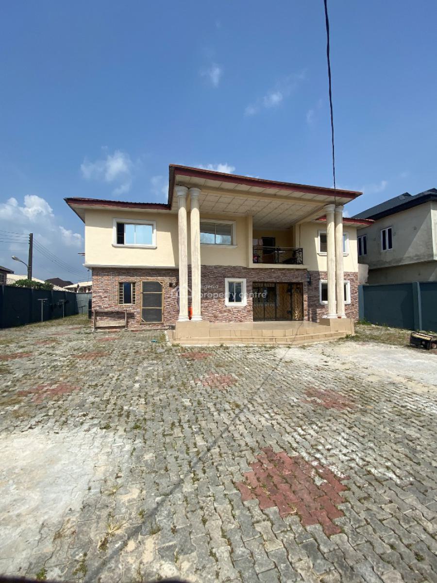 Well Maintained 2 Bedroom Flat, Ologunfe, Awoyaya, Ibeju Lekki, Lagos, Flat / Apartment for Rent