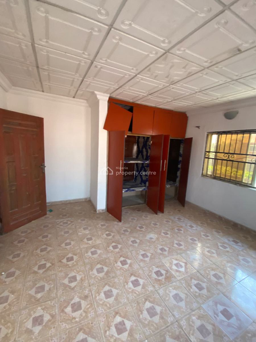 Well Maintained 2 Bedroom Flat, Ologunfe, Awoyaya, Ibeju Lekki, Lagos, Flat / Apartment for Rent