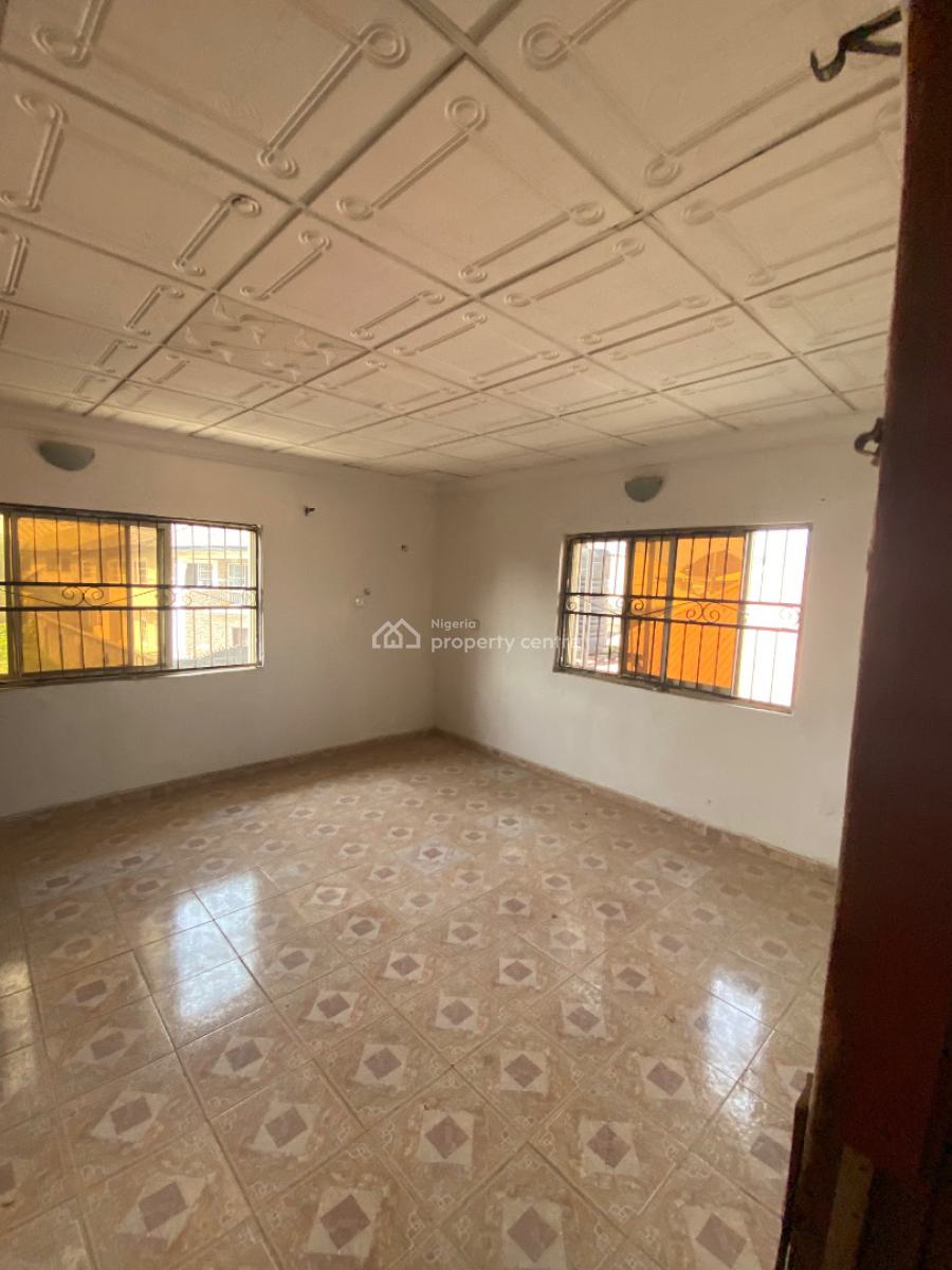 Well Maintained 2 Bedroom Flat, Ologunfe, Awoyaya, Ibeju Lekki, Lagos, Flat / Apartment for Rent