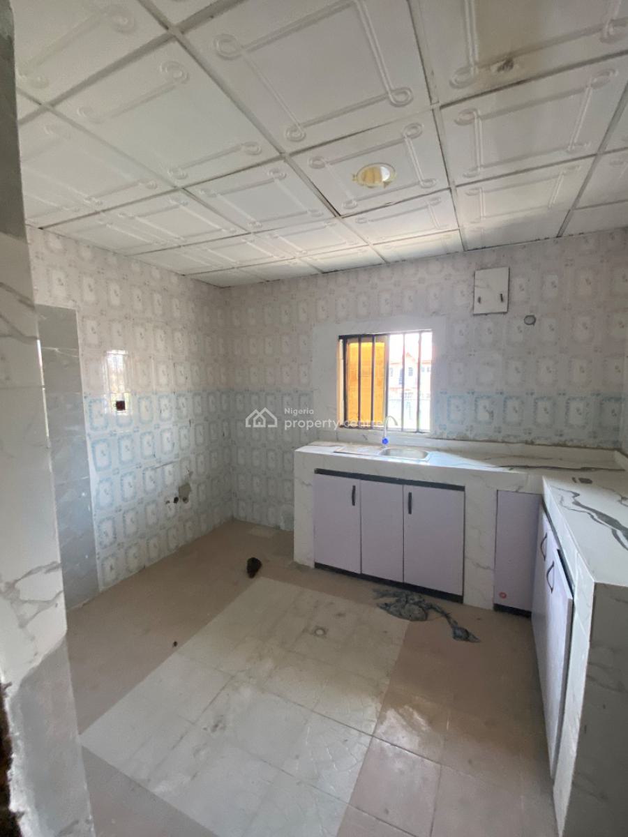 Well Maintained 2 Bedroom Flat, Ologunfe, Awoyaya, Ibeju Lekki, Lagos, Flat / Apartment for Rent