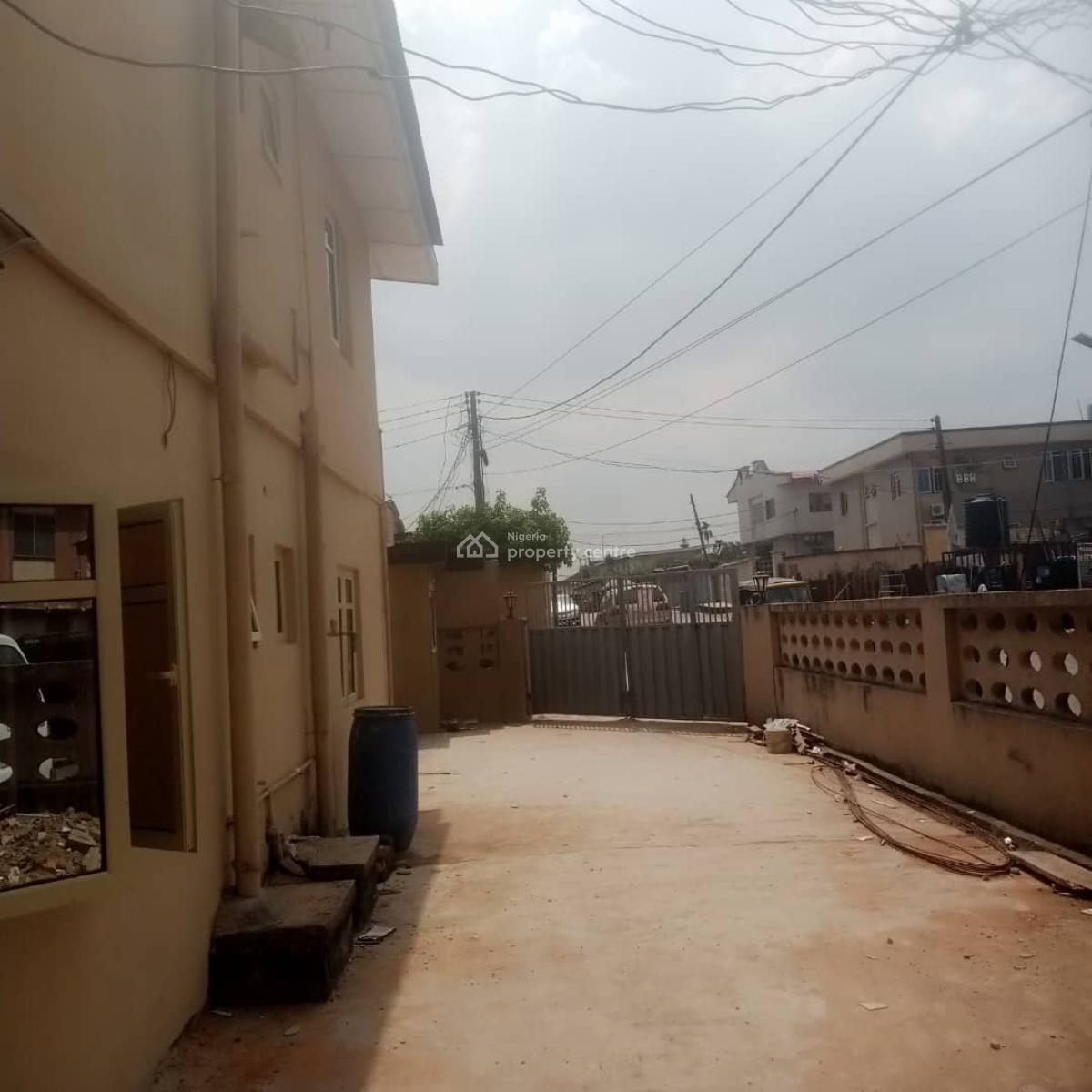 a Very Decent Spacious 3 Bedroom Flat (all Rooms En Suite+guest Toilet), Maryland, Lagos, Flat / Apartment for Rent