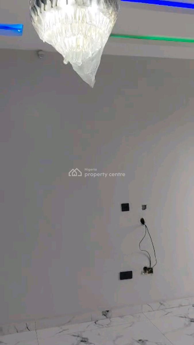 Executive Newly Built 2 Units 2 Bededroom Up Flats, Ilupeju, Lagos, Flat / Apartment for Rent