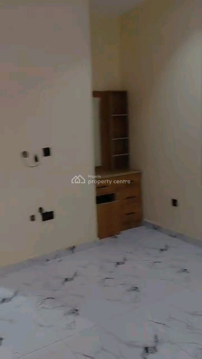 Executive Newly Built 2 Units 2 Bededroom Up Flats, Ilupeju, Lagos, Flat / Apartment for Rent