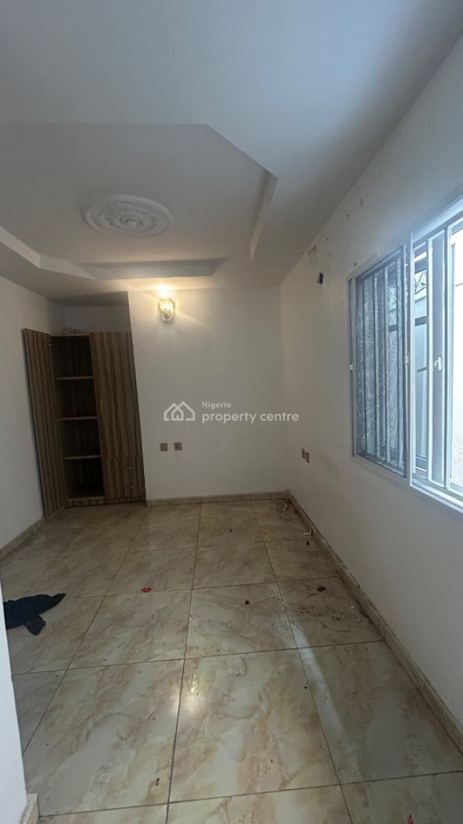 2 Bedroom Bungalow ( Not Far From The Gate), Lekki Scheme 2, Ajah, Lagos, Detached Bungalow for Rent