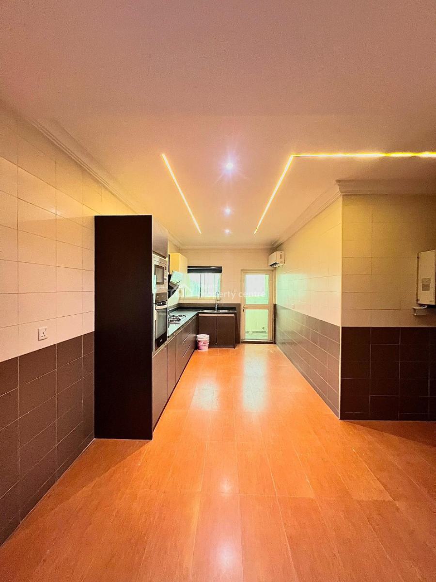 Beautiful 3 Bedroom Apartment with a Bq, Oniru, Victoria Island (vi), Lagos, Flat / Apartment for Sale