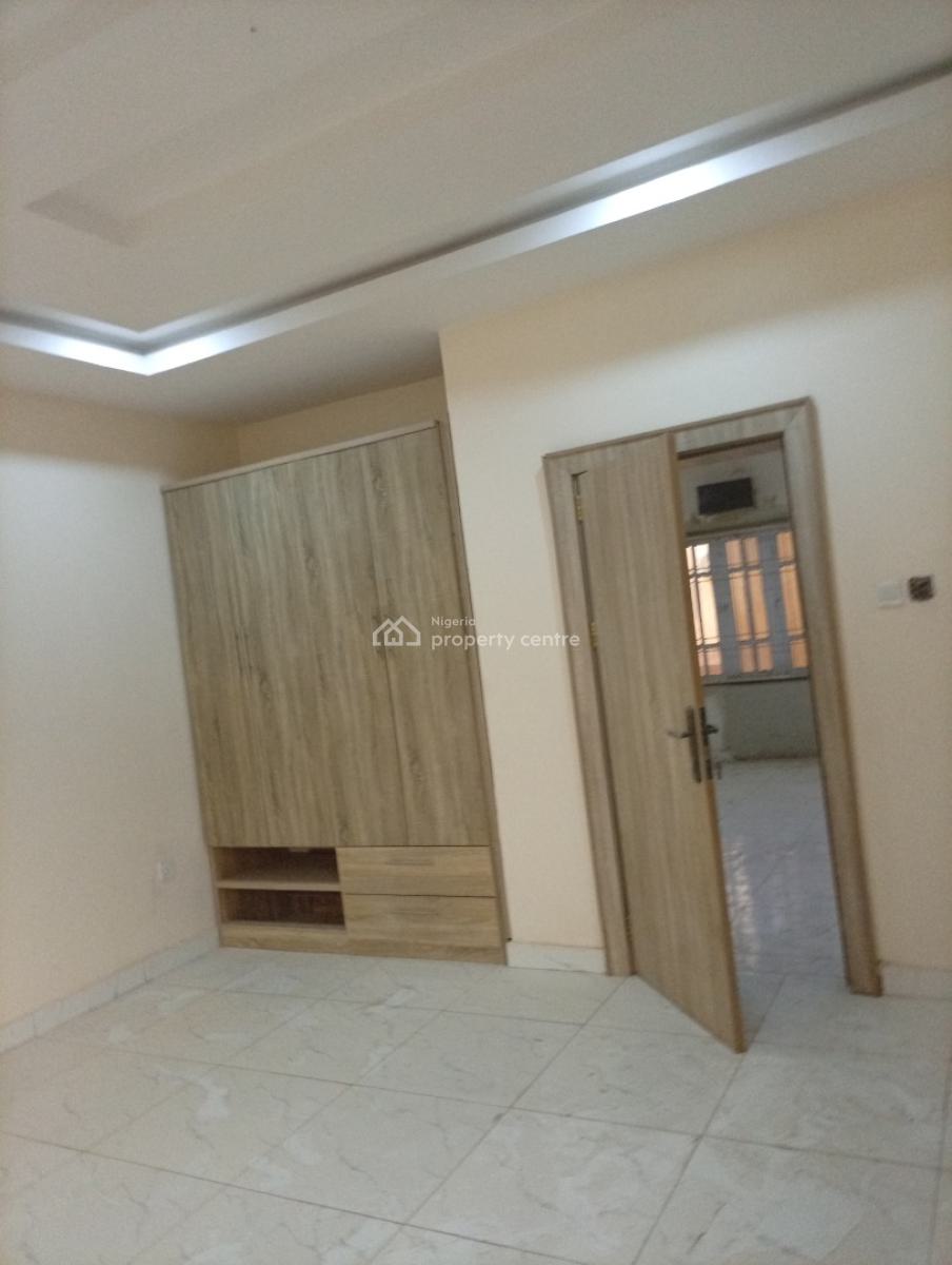 Corner Piece 4 Bedroom Terraced Duplex with a Bq, Guzape District, Abuja, Terraced Duplex for Rent