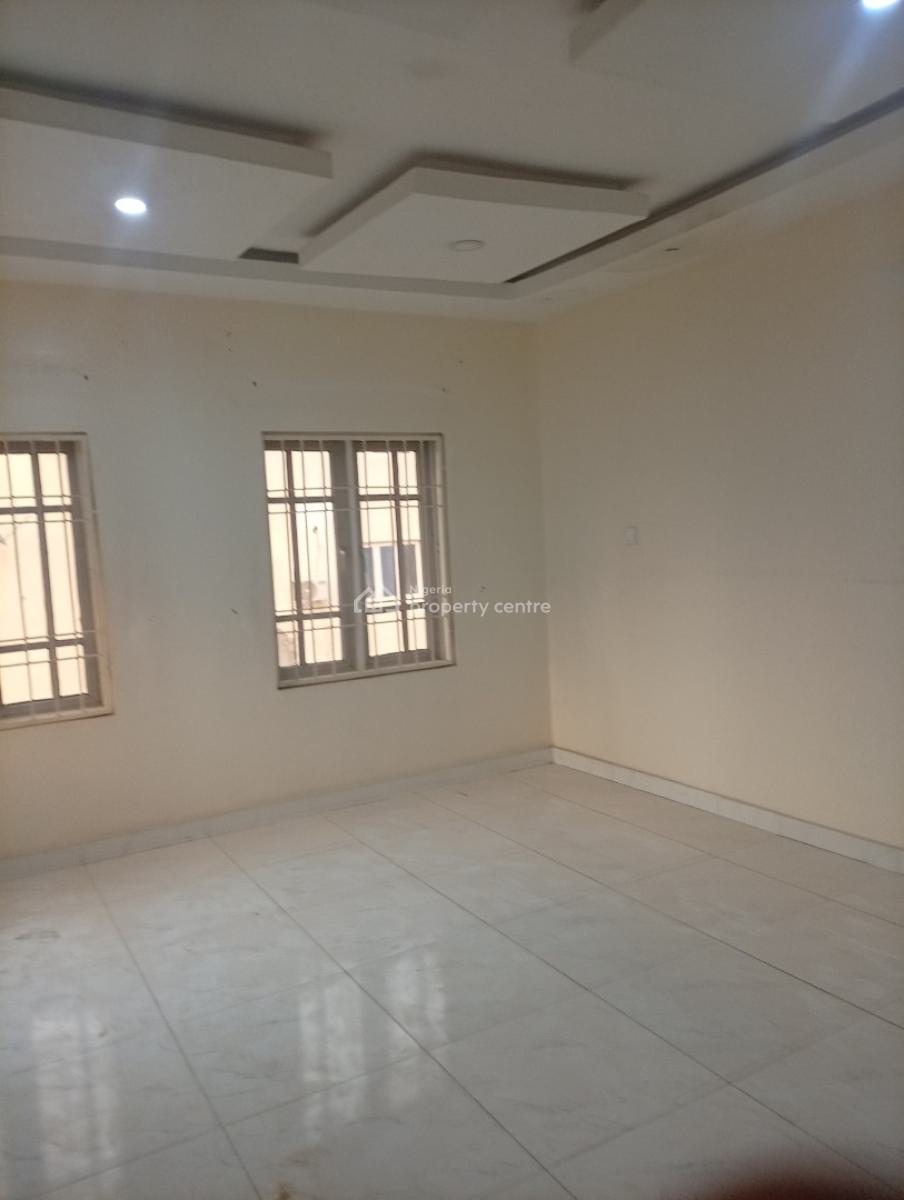 Corner Piece 4 Bedroom Terraced Duplex with a Bq, Guzape District, Abuja, Terraced Duplex for Rent